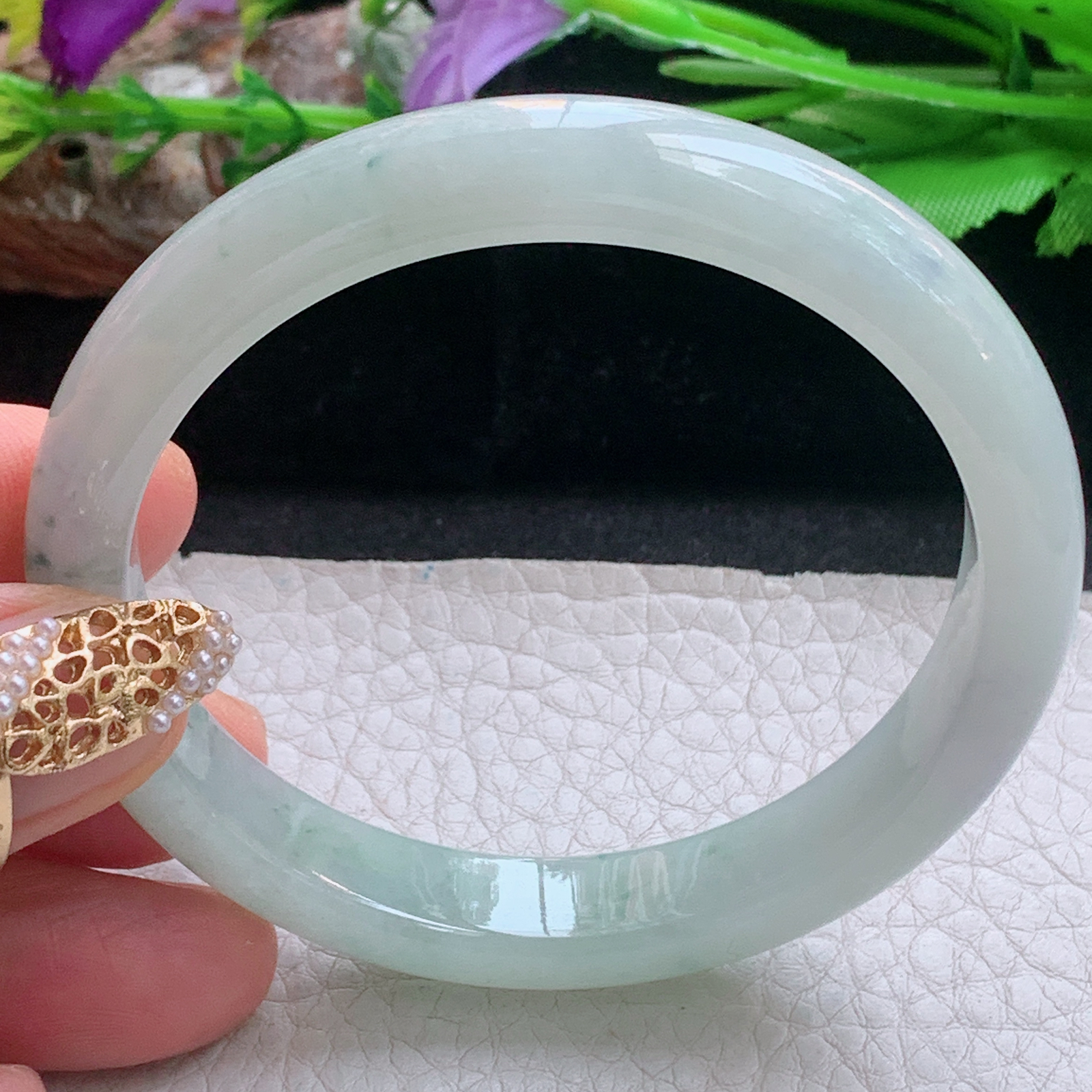 xx实拍56*10.5*7.5平安镯 天然缅甸翡翠a货手镯飘花秀气正圈叮当镯