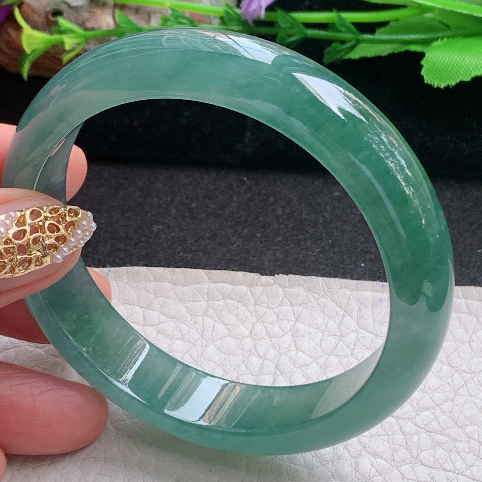 js实拍58*13.6*7.8平安镯 天然缅甸翡翠a货手镯冰油绿正圈玉镯子