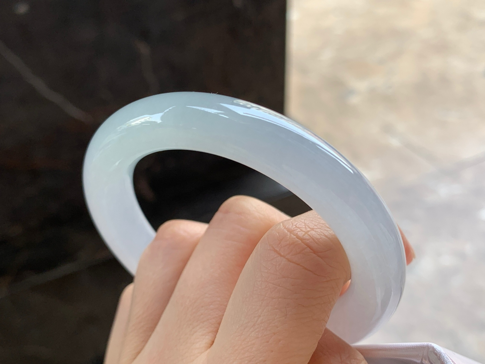 54-12

冰种圆条手镯^_^清新