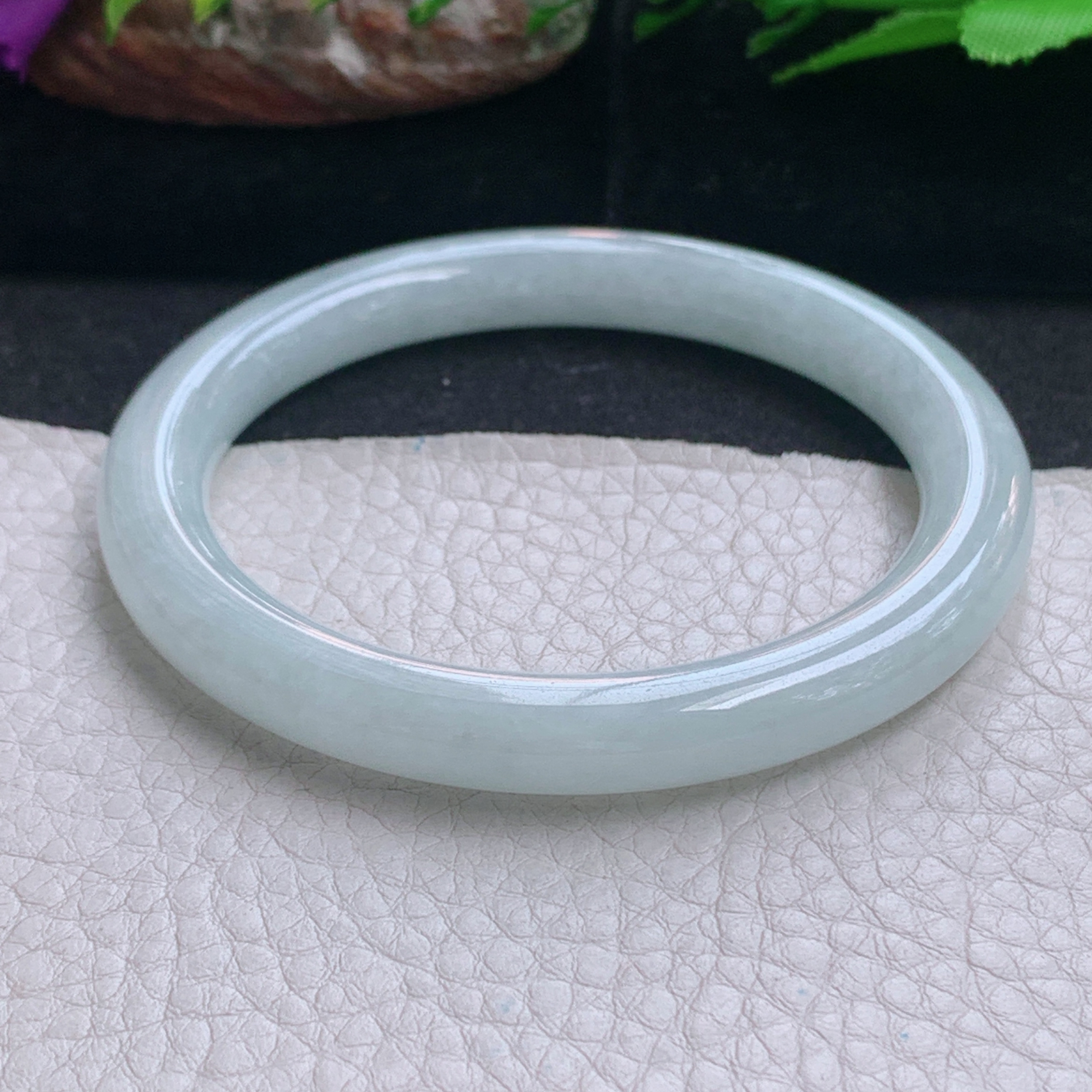 ee实拍57.5*8*8.6美人镯 天然缅甸翡翠a货手镯白月光秀气圆条玉镯子