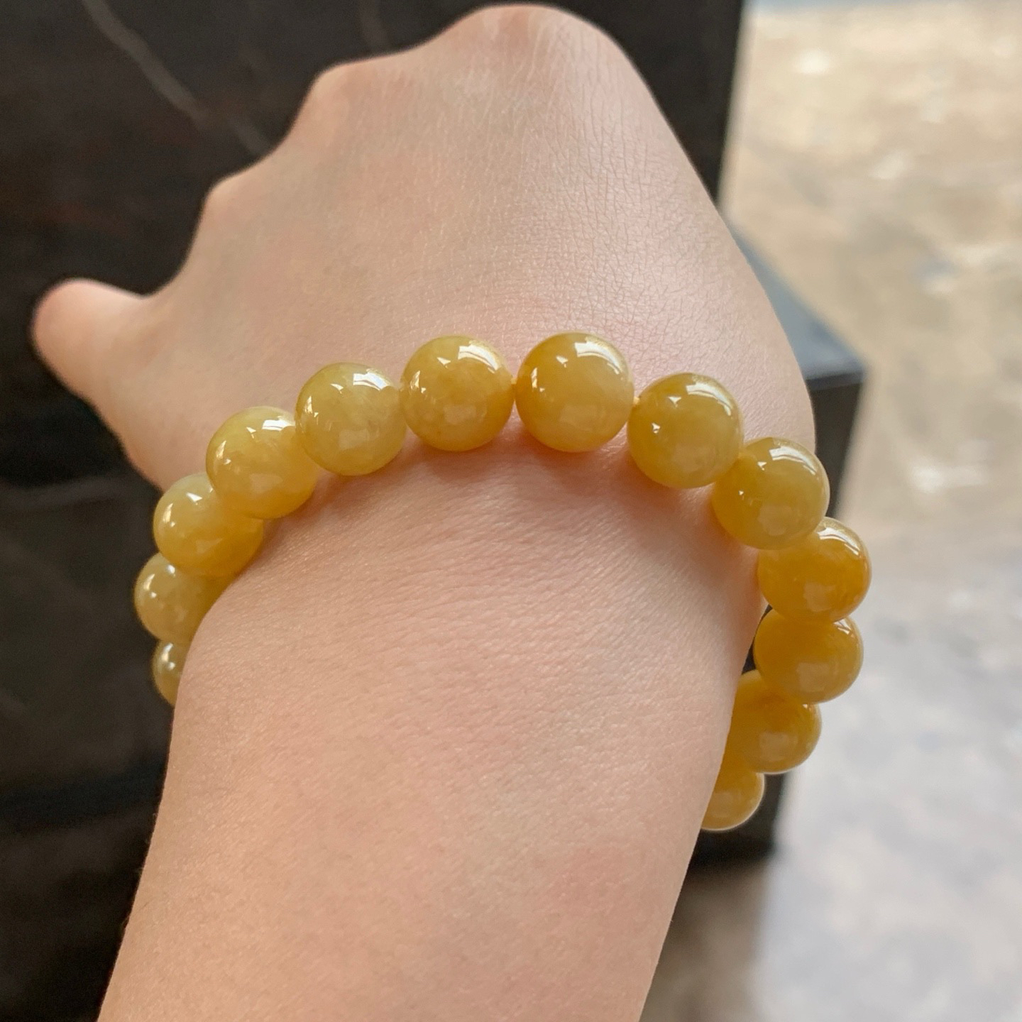 黄翡手串^_^鲜艳