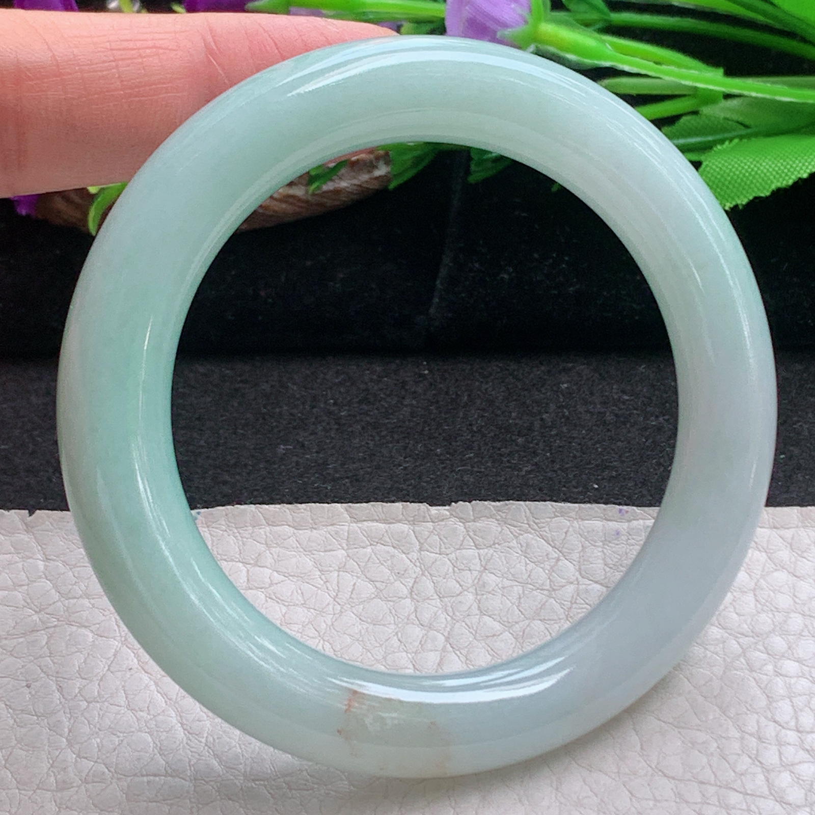 ss实拍55*10.8招财美人镯 天然缅甸翡翠a货手镯果绿圆条正圈玉镯子