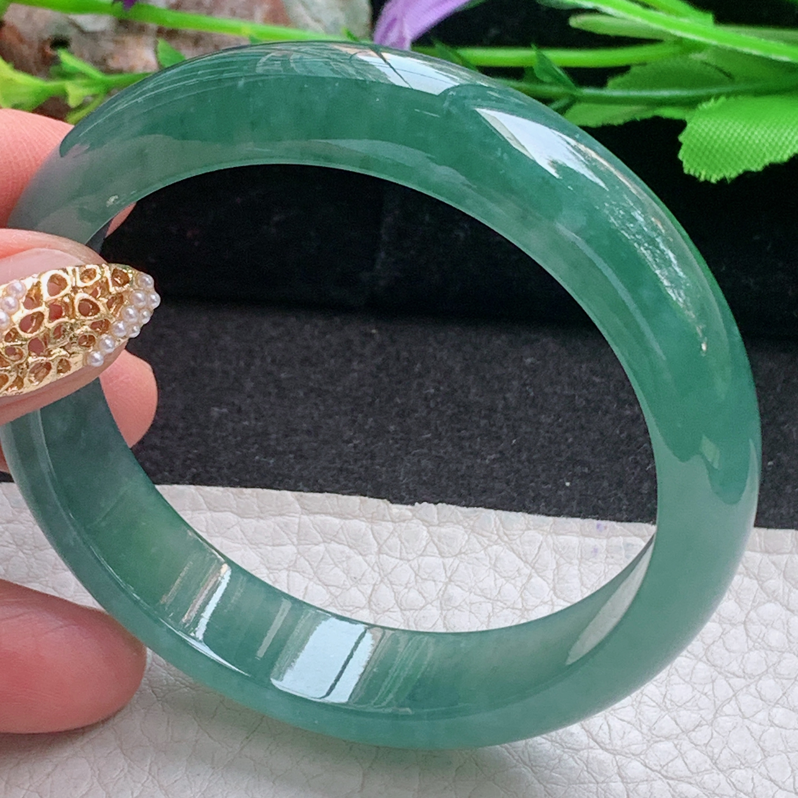 js实拍58*13.6*7.8平安镯 天然缅甸翡翠a货手镯冰油绿正圈玉镯子