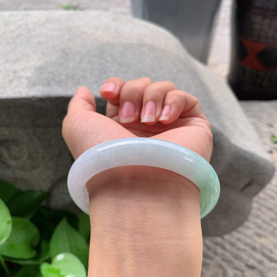 大圈口 58.7-11.8-8.8【飘绿正圈手镯】正圈58 59可戴