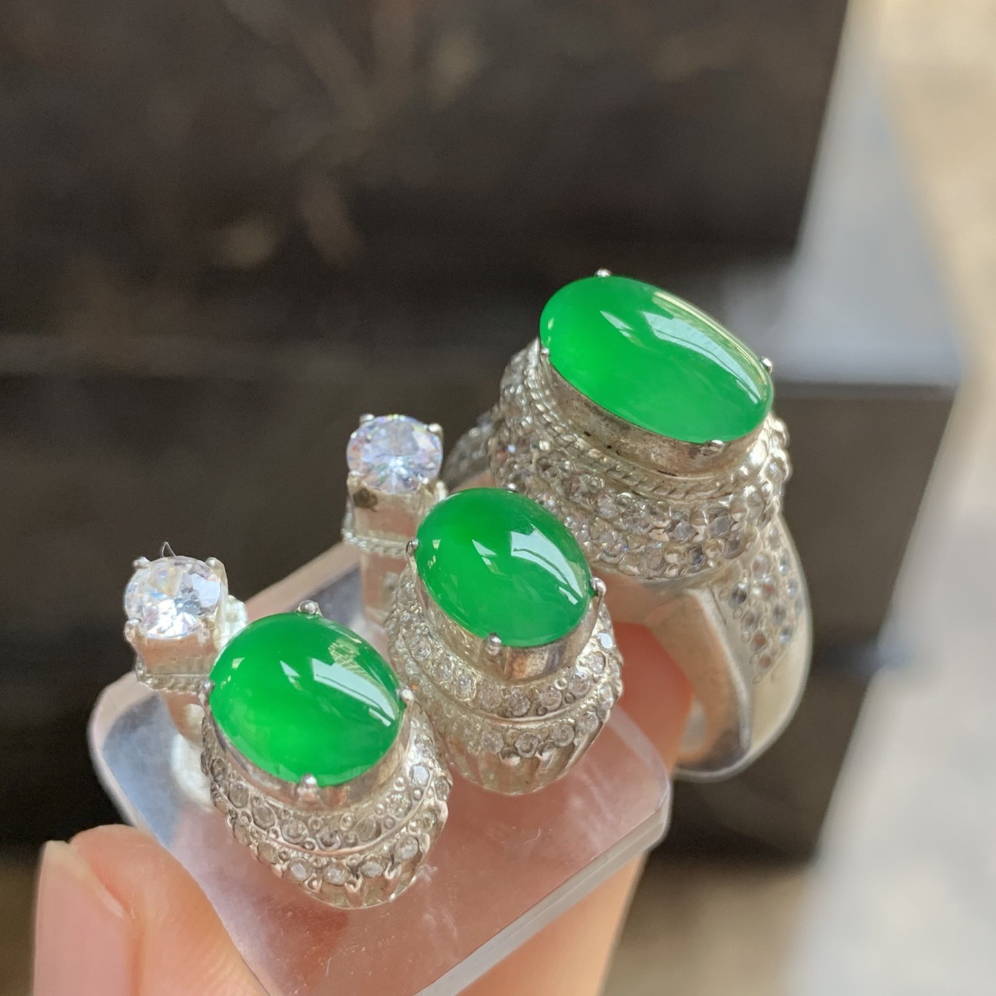 冰种满色戒面套装 颜色漂亮 水润 铜托