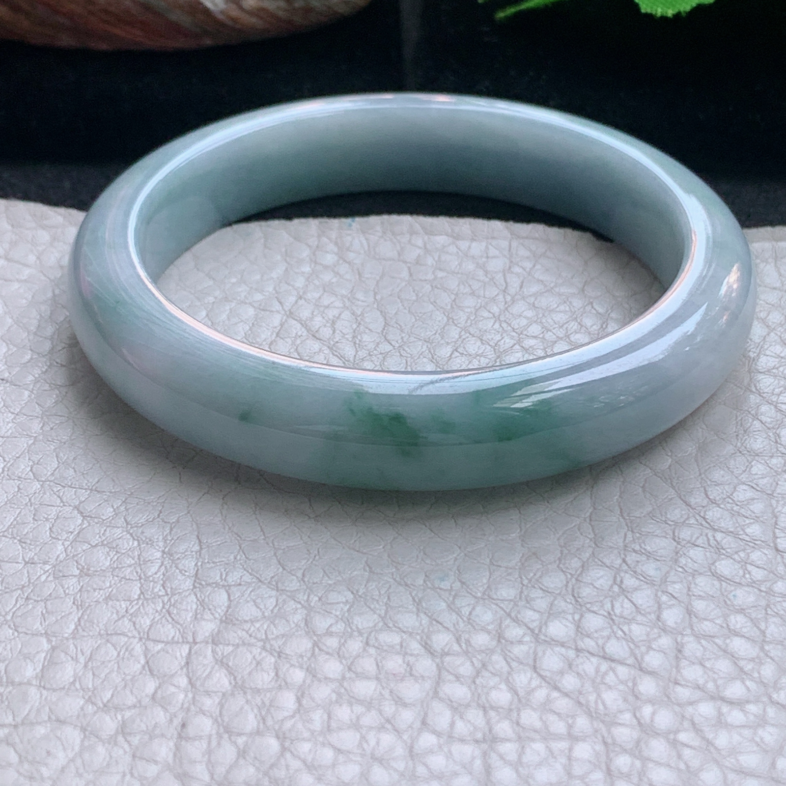 xx实拍56.5*11.3*8平安镯 天然缅甸翡翠a货手镯飘花正圈玉手镯