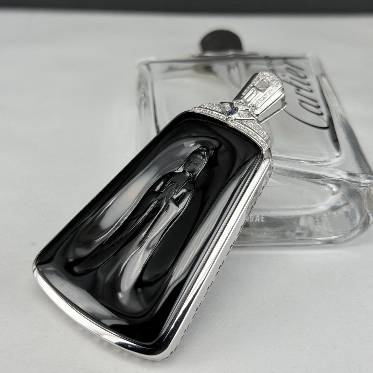 墨翠观音 黑度好 打灯满绿 尺寸75.5