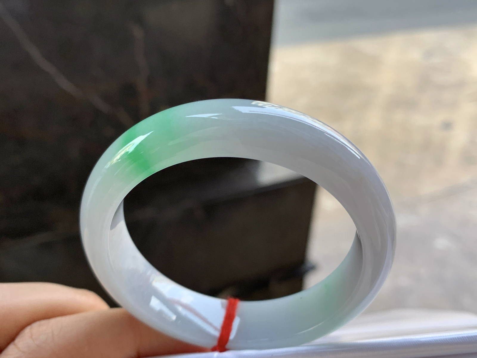 52.5-13.1-8

飘绿手镯^_^清新细腻