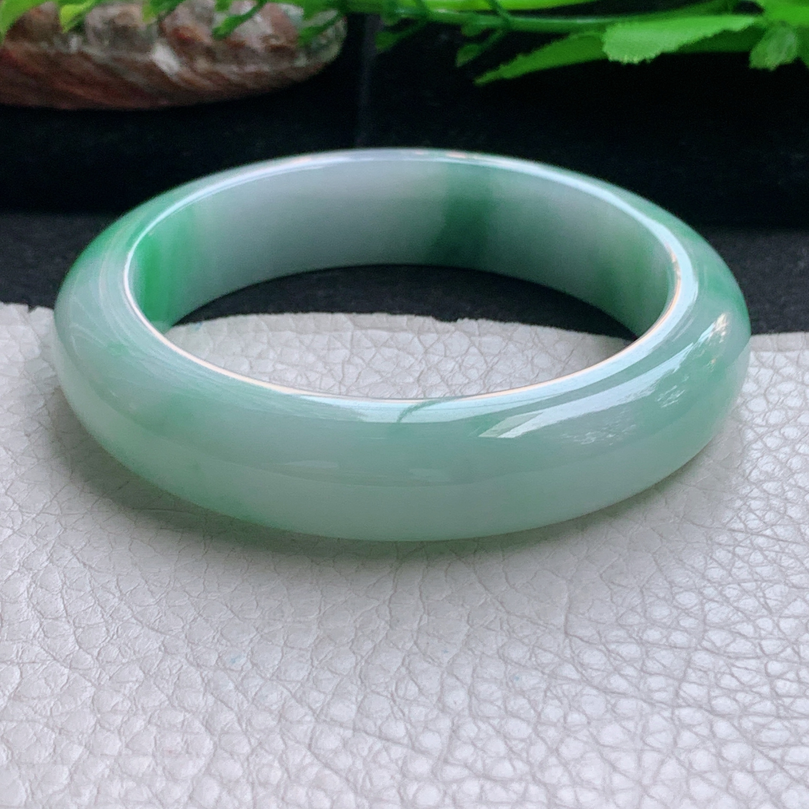 xc实拍57.5*14.2*9.5平安镯 天然缅甸翡翠a货手镯飘绿厚装正圈玉镯子