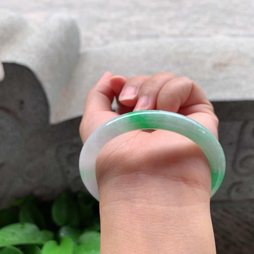 小圈口53.4-7.6 【阳绿圆条手镯】圆条53 54可戴