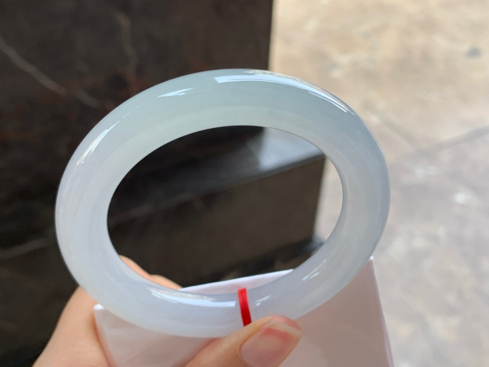 54-12

冰种圆条手镯^_^清新