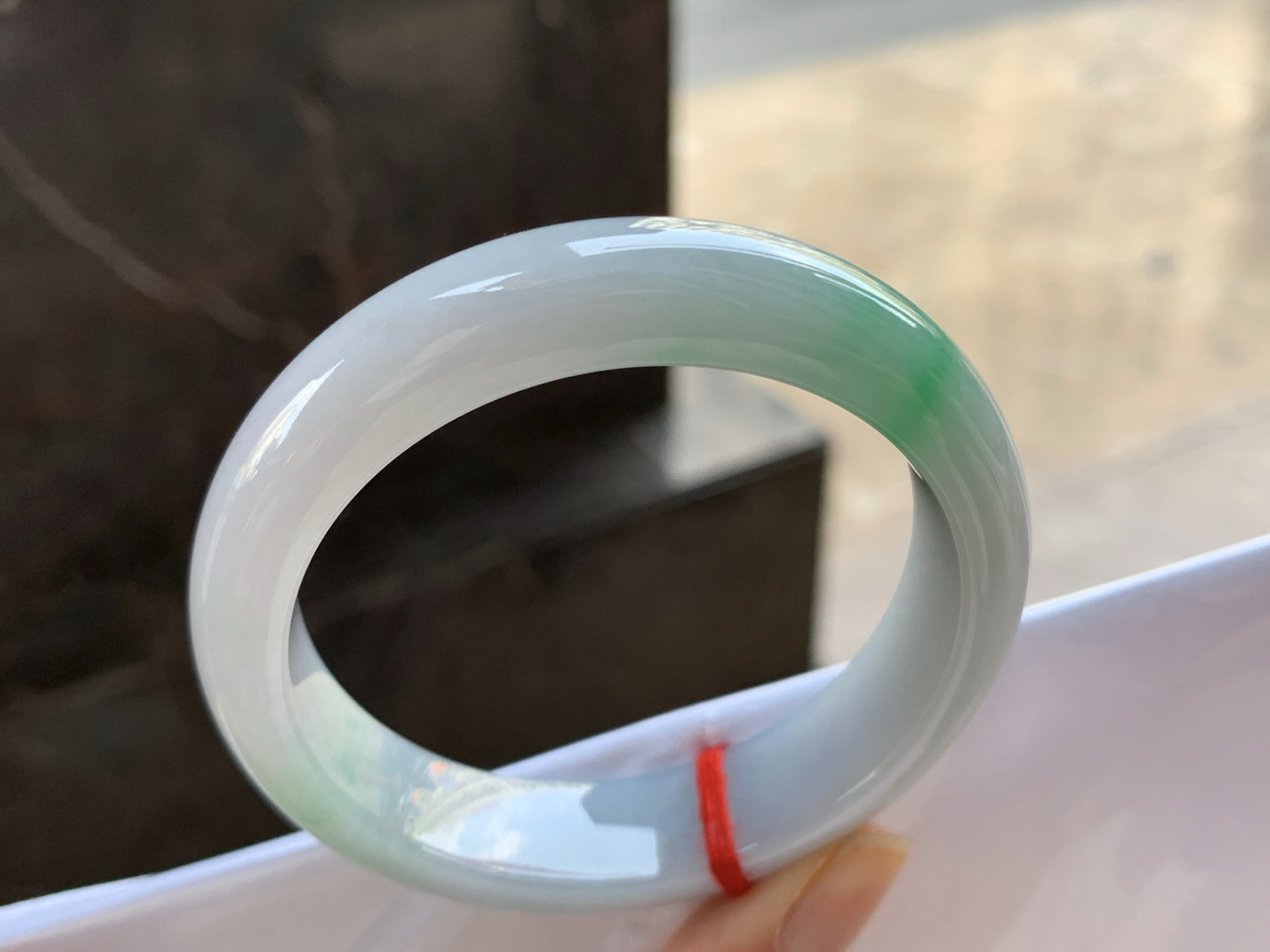 52.5-13.1-8

飘绿手镯^_^清新细腻