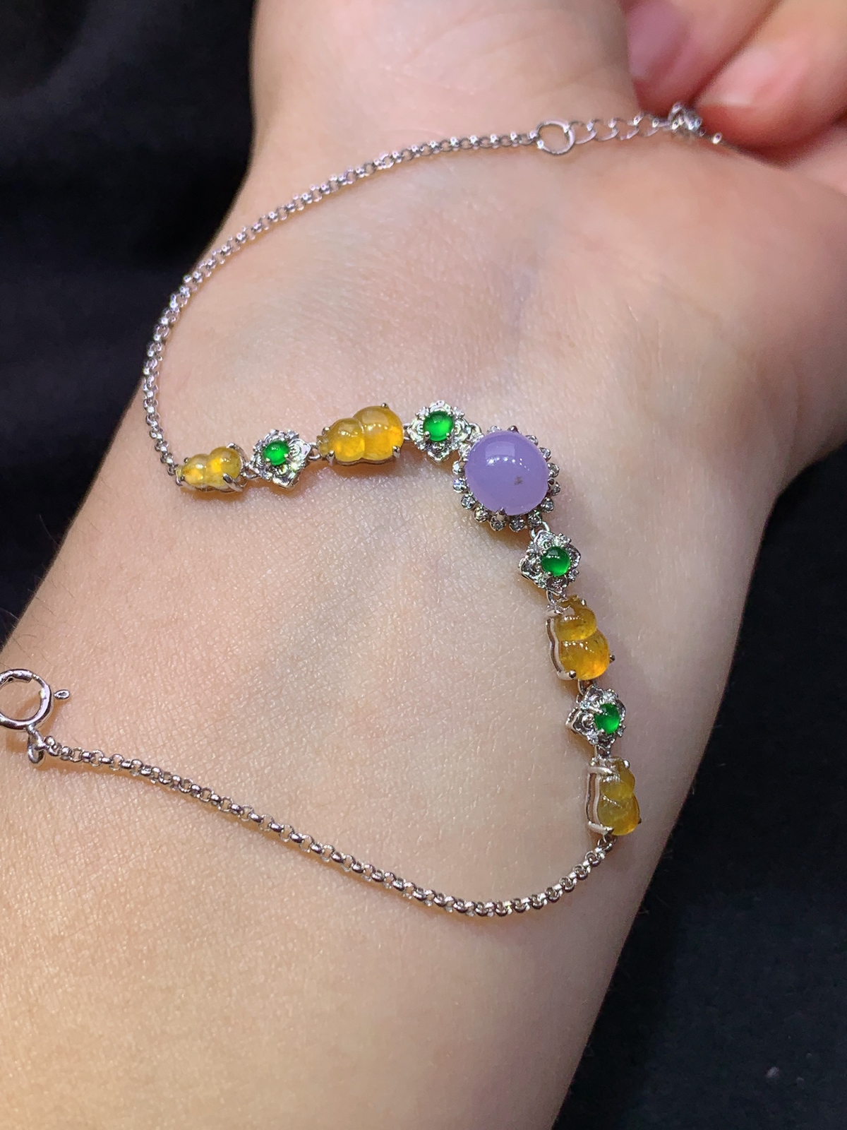 冰黄翡葫芦手链，18k金镶嵌，款式新颖，冰润鲜艳，种水足，Yl 尺寸6.4*5.6*2.7