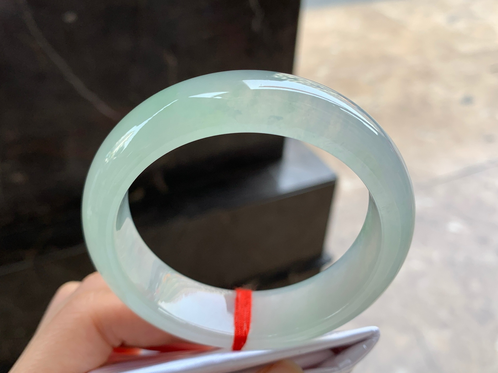 58-17.4-9

冰晴水宽版手镯^_^透亮