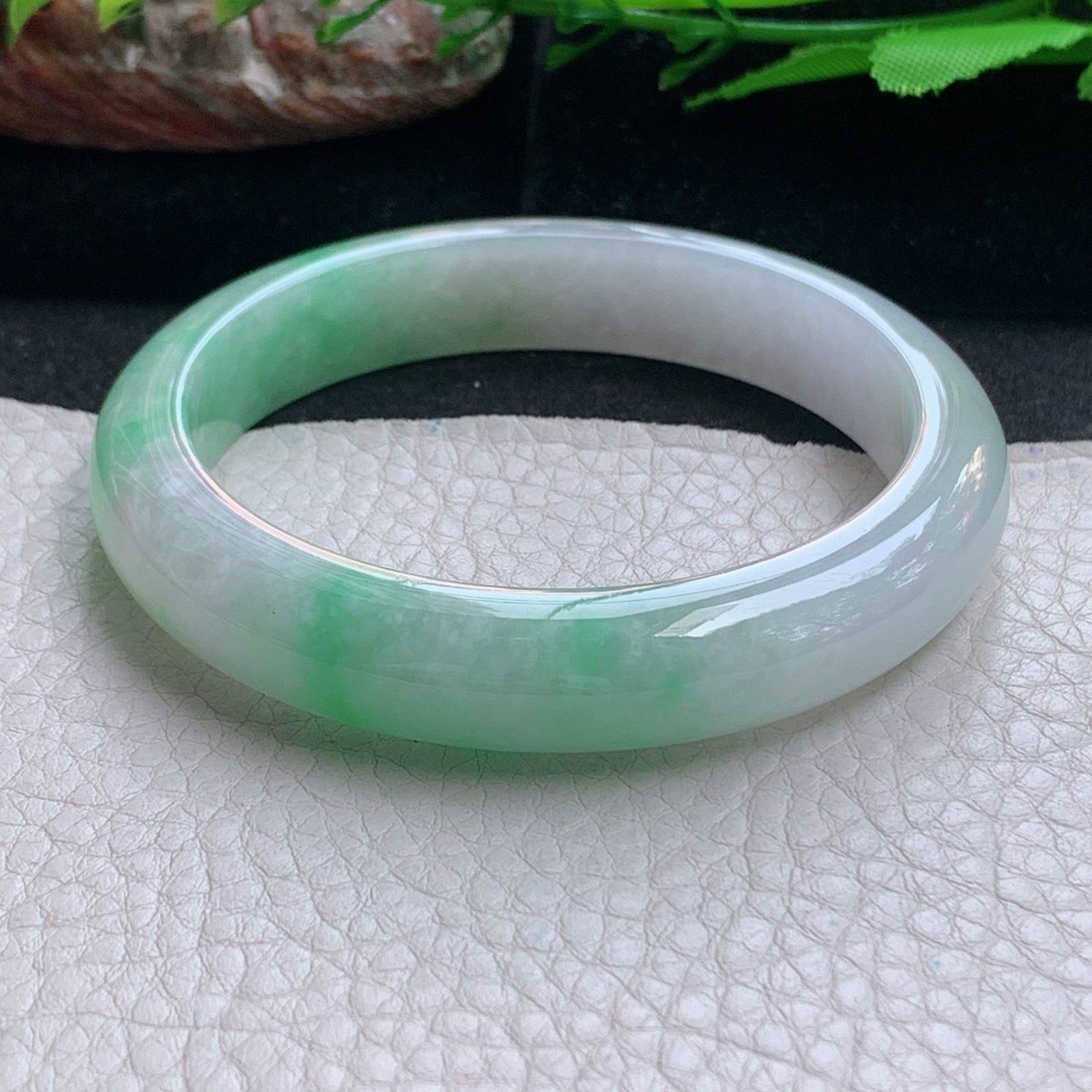 ee清爽款56*11.6*8.2平安镯 天然缅甸翡翠a货手镯飘绿水润正圈玉镯子