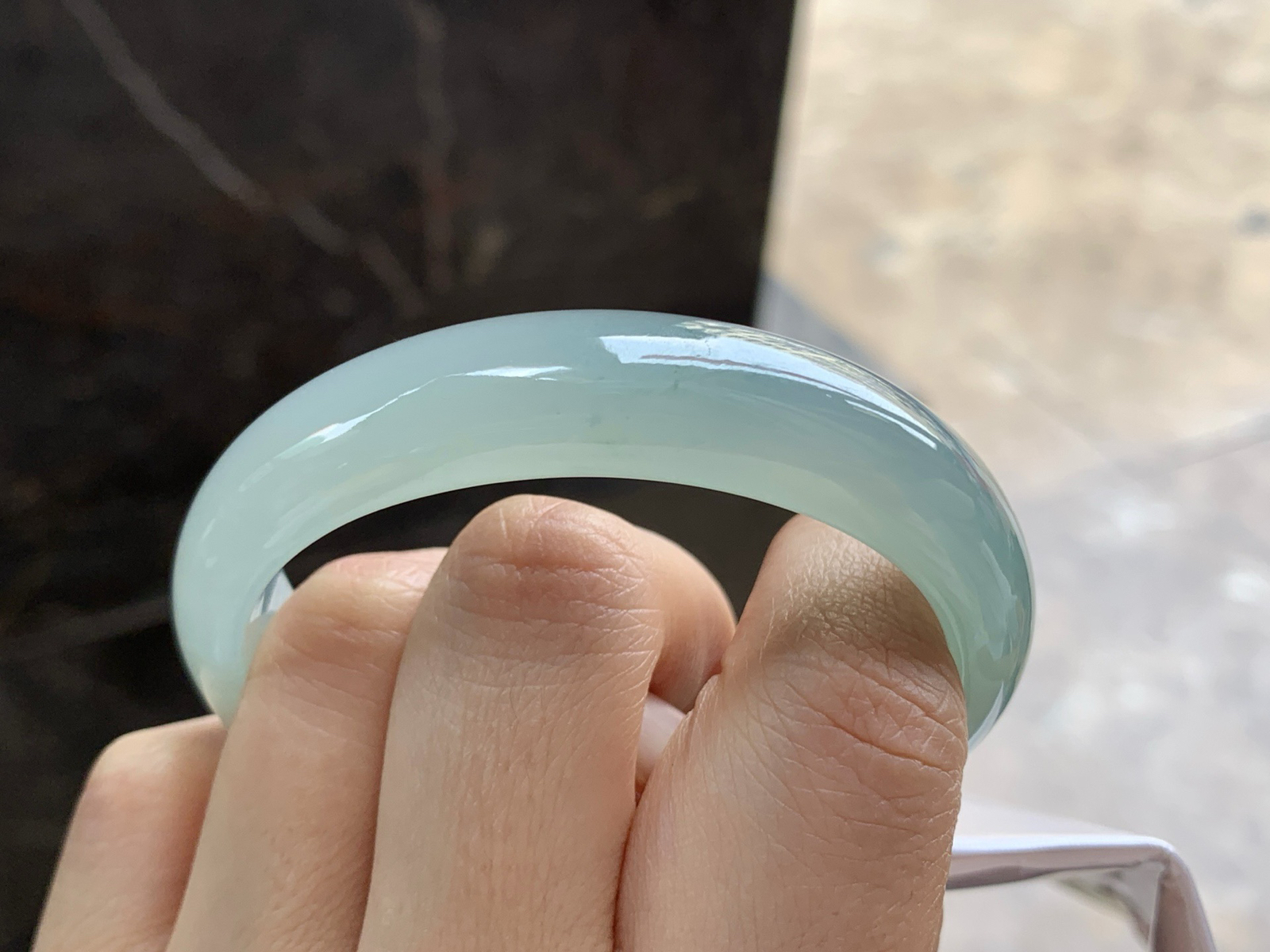 53.3-13.4-6.6

冰晴贵妃手镯^_^起光 正圈51可以带