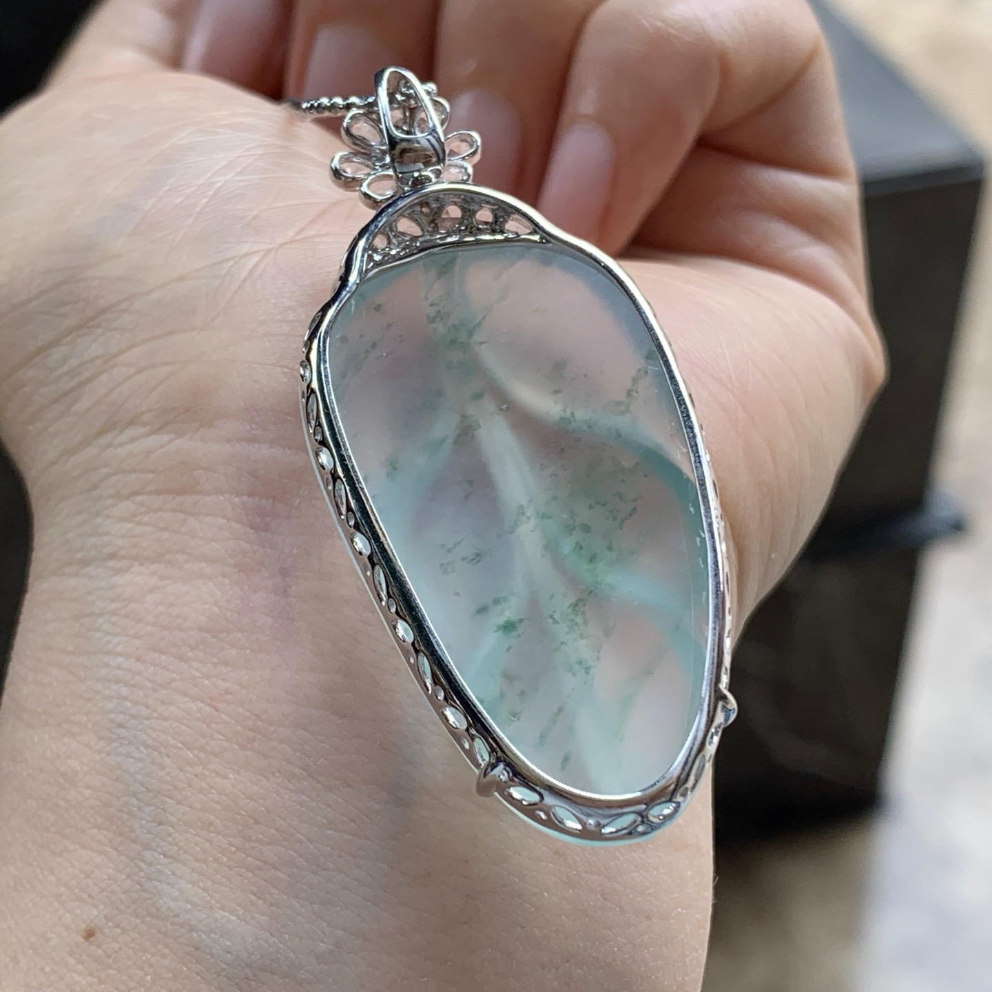 金钻镶嵌飘花叶子^_^尺寸41