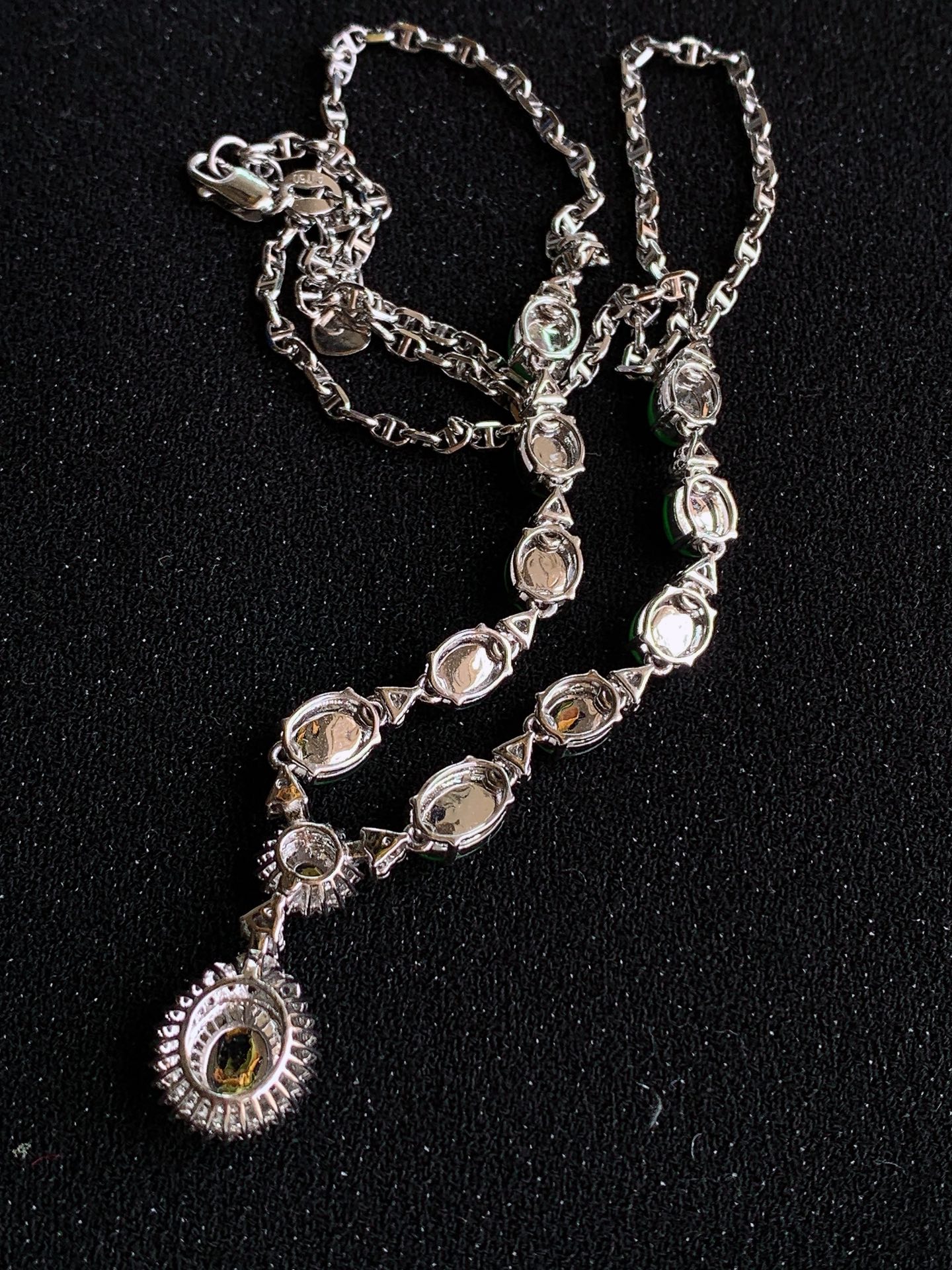 ️【18k镶嵌冰绿锁骨链】无裂，裸石尺寸：7.2/6.5尺寸：23.4/10.9/7