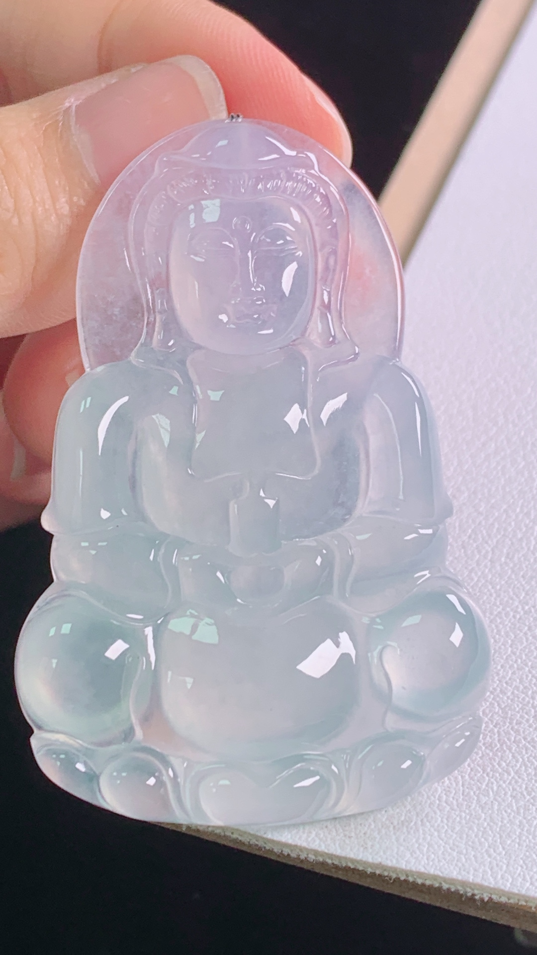 ️高冰观音，种水，晶莹剔透，无裂，尺寸:54.8-36.6-5.8mm