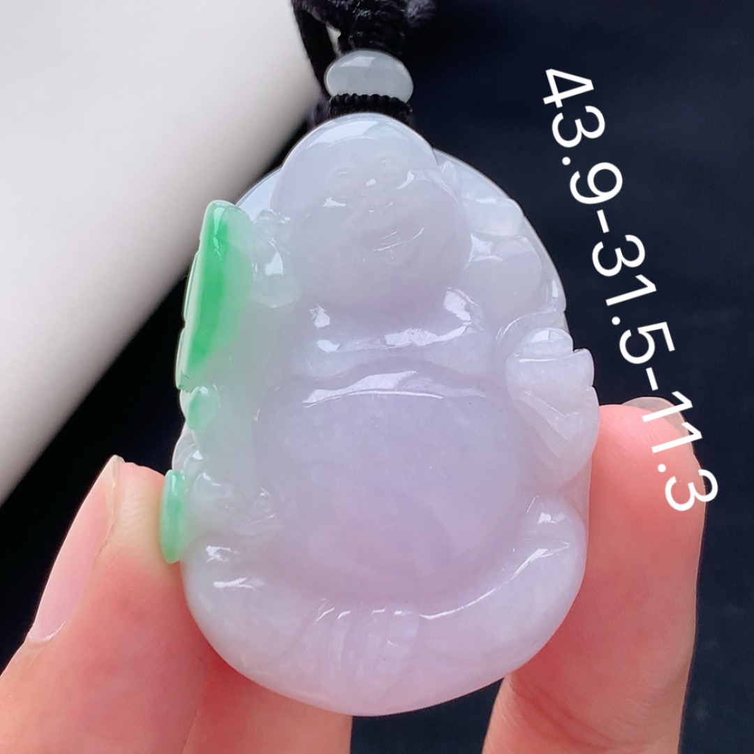 冰飘绿佛公挂件 种老底子细腻，品相喜悦，佩戴优雅大方 货号22417，43.9-31.5-11.3