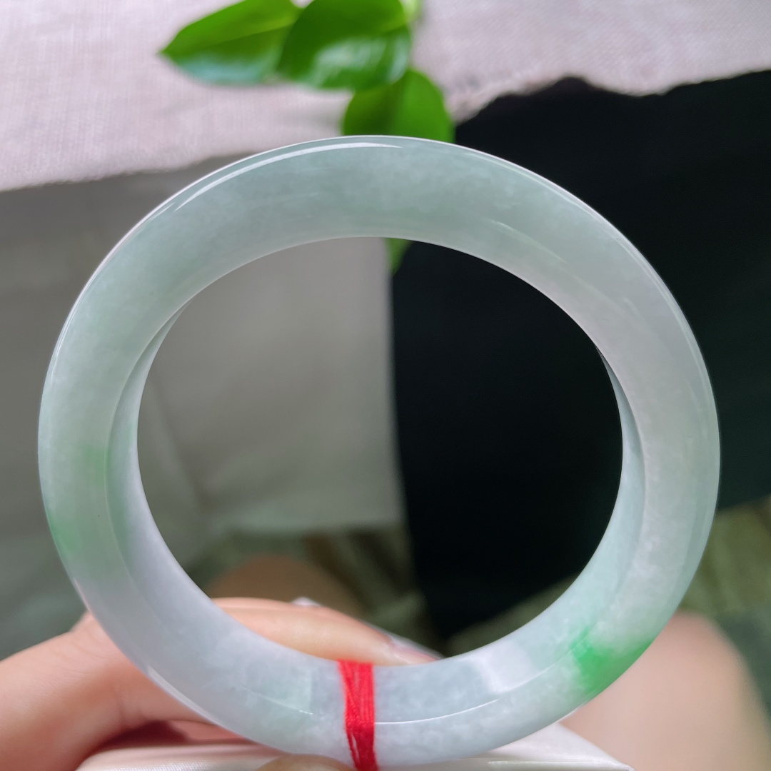 60/12.7/9.7飘绿正圈，春带彩，大圈口，云过青山，翠色时隐时现。皮纹，ss51163a