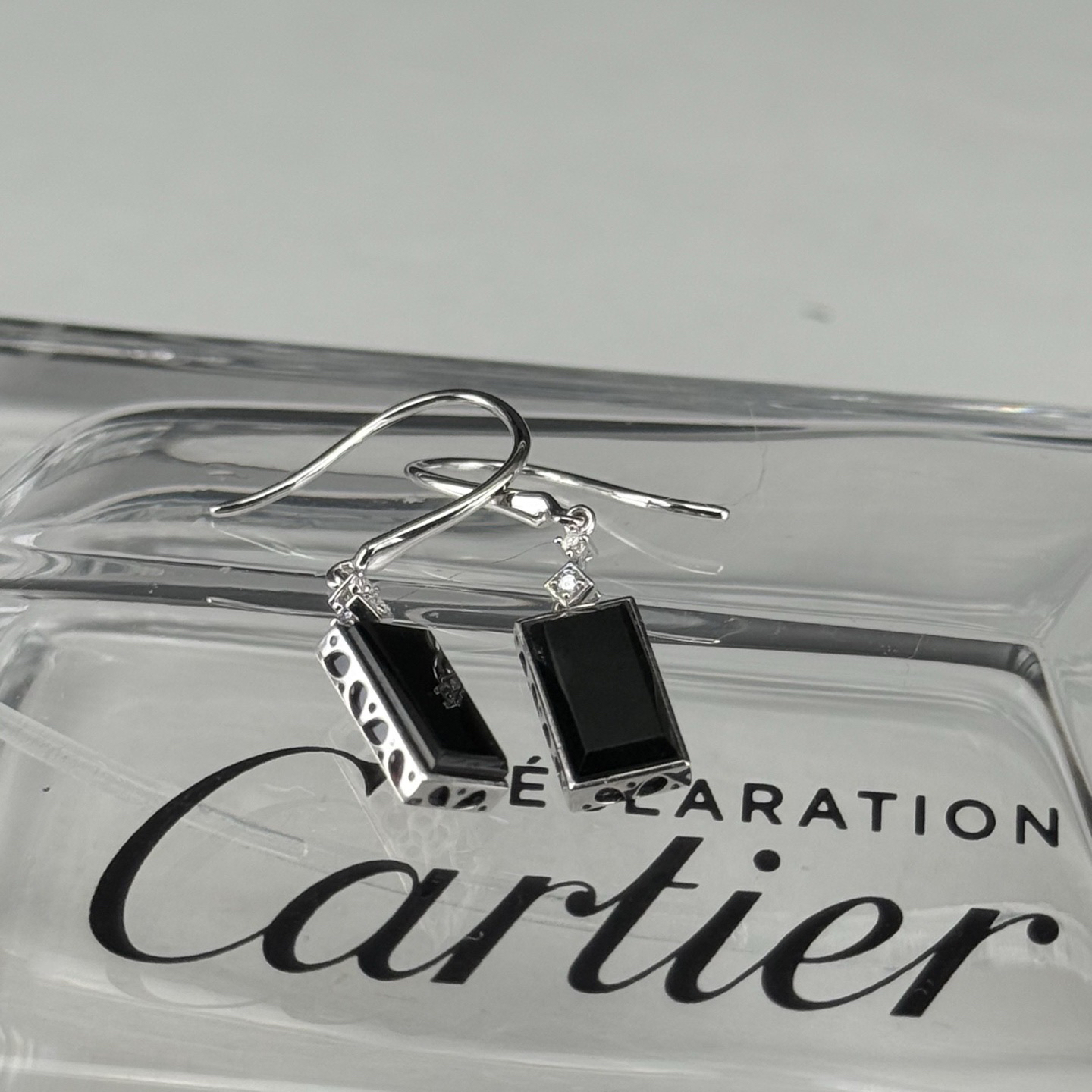 精品18k墨翠白金耳坠 种好色正 黑度极好 打灯通透 油性十足 尺寸9.6