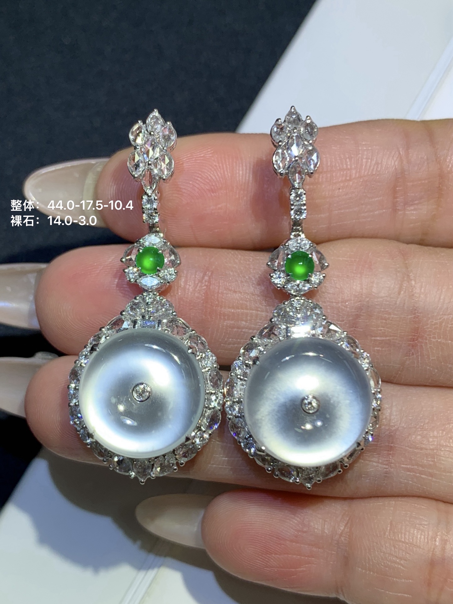 ️ 玻璃种起光平安扣耳坠，44.0-17.5-10.4