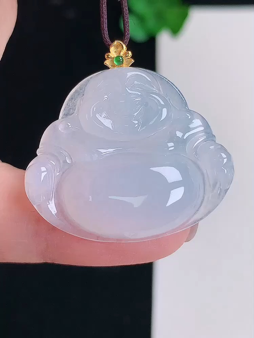  550，18k金镶冰笑佛，无裂，尺寸25.2/29.9/5.7，№;y19385