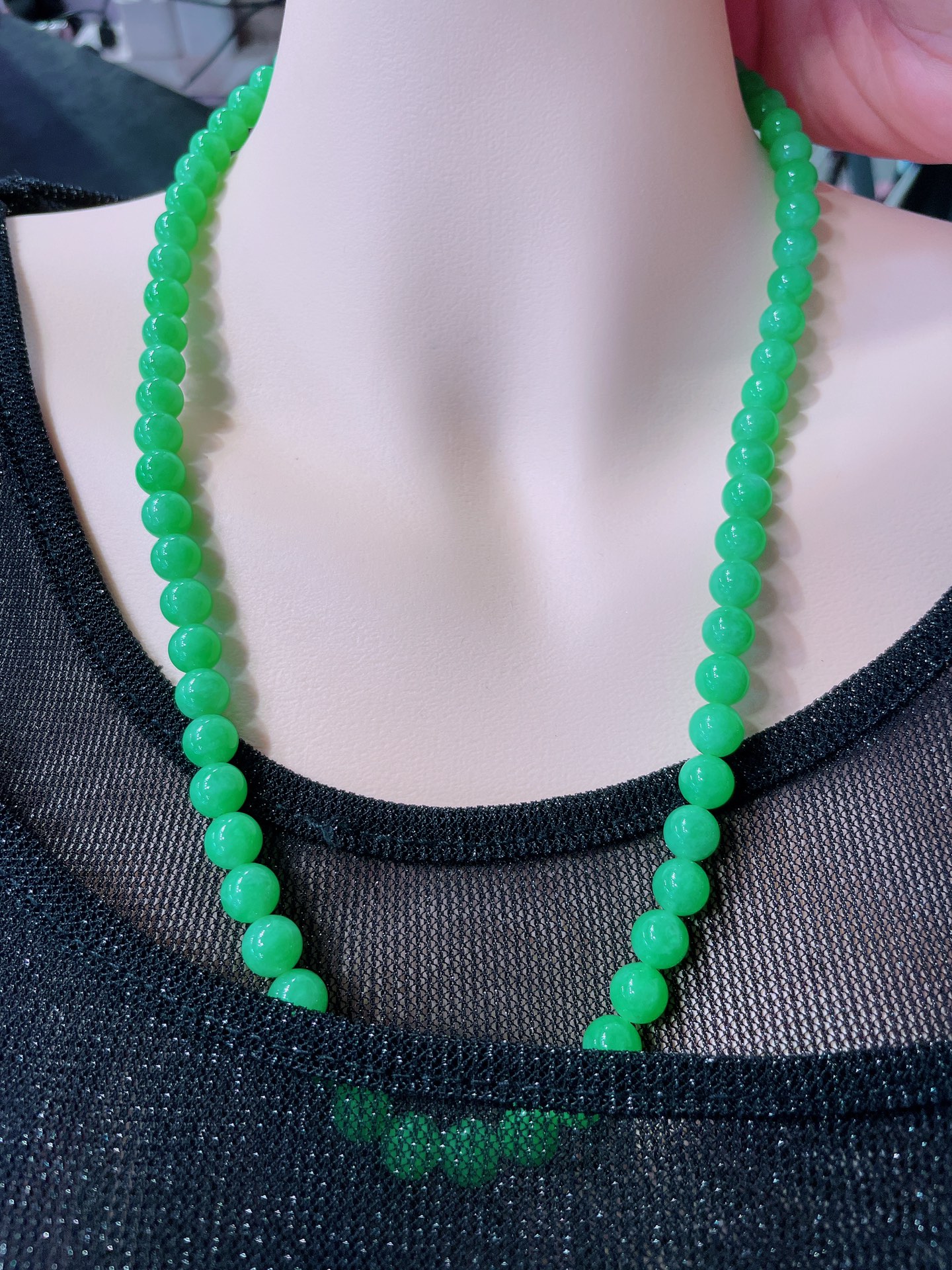 ️超值，高冰绿珠子项链，晶莹剔透，新颖时尚，无裂，7.6-8.5