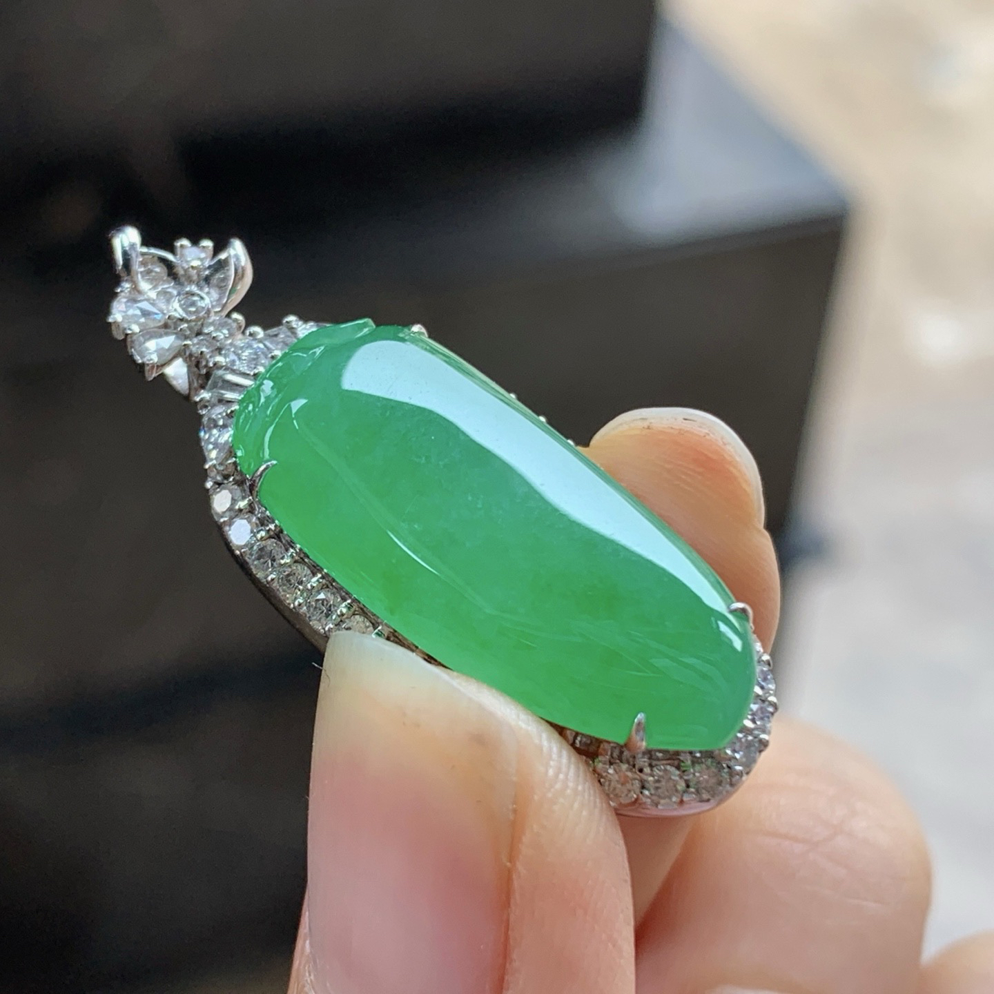 金钻镶嵌阳绿色福瓜^_^色阳 尺寸25