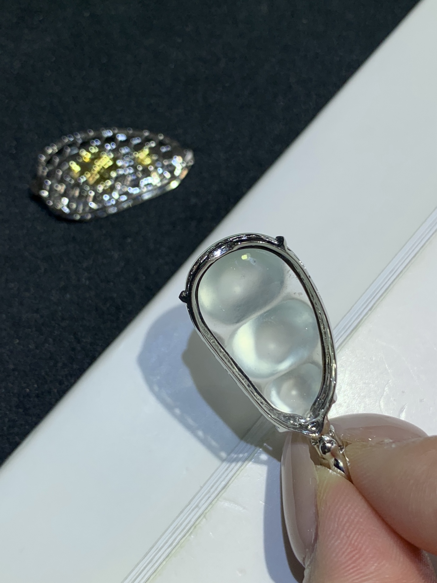 ️ 玻璃种炸光福豆吊坠，32.2-14.1-9.3