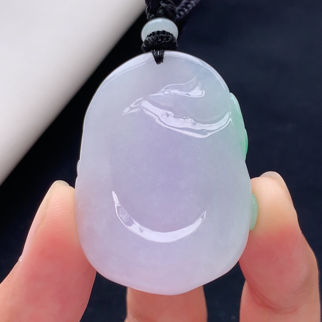 冰飘绿佛公挂件 种老底子细腻，品相喜悦，佩戴优雅大方 货号22417，43.9-31.5-11.3