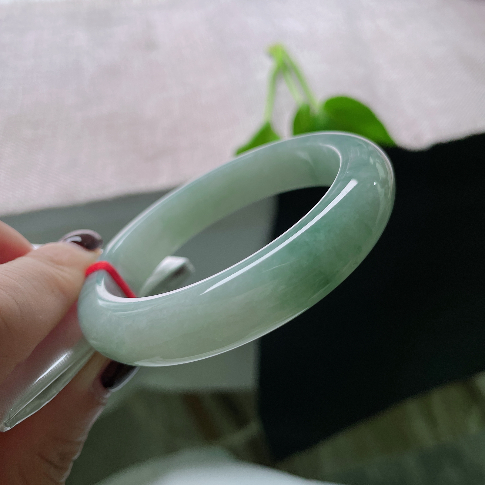 55.6/12.7/8.9飘花正圈，水润细腻，温润如玉谦谦君子..