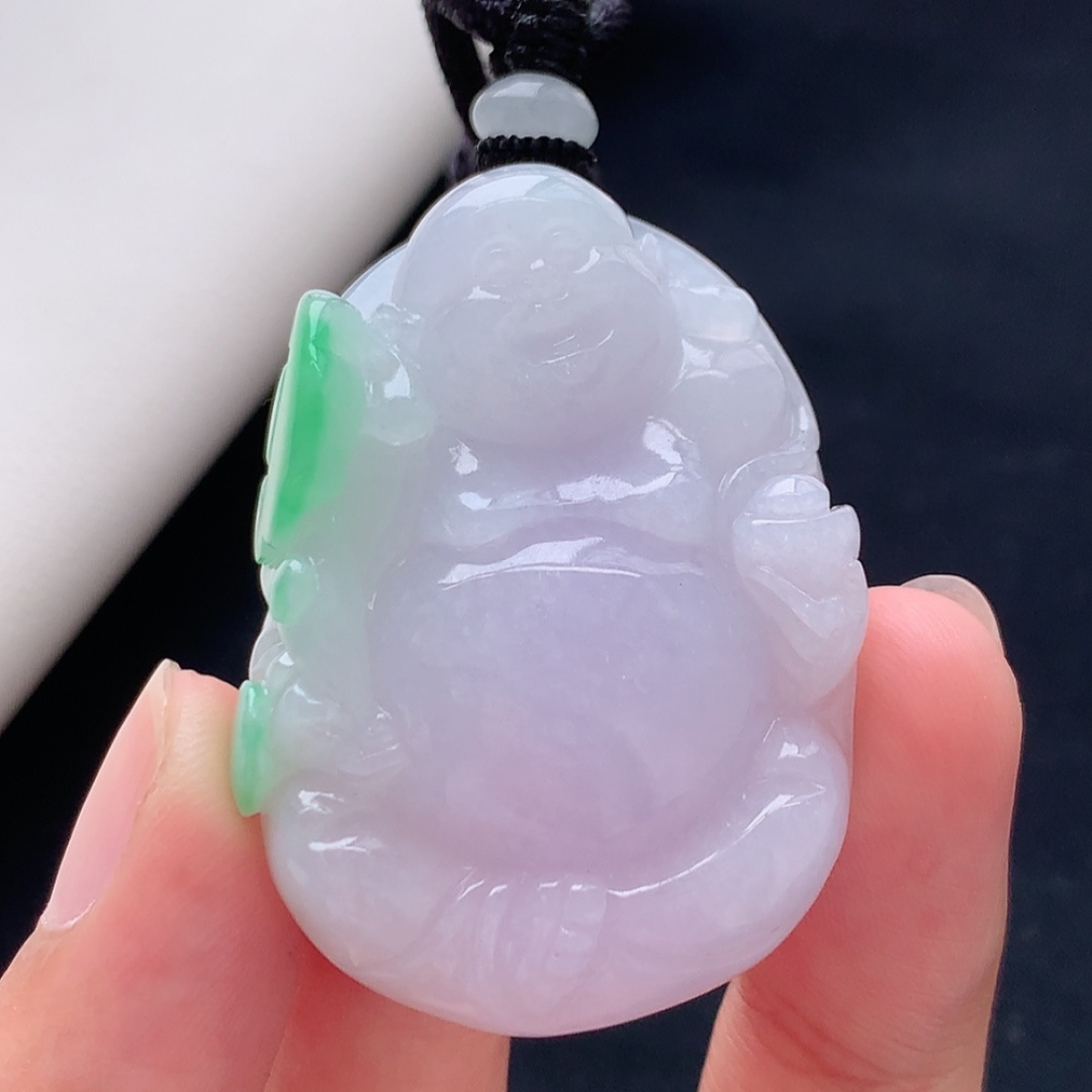 冰飘绿佛公挂件 种老底子细腻，品相喜悦，佩戴优雅大方 货号22417，43.9-31.5-11.3