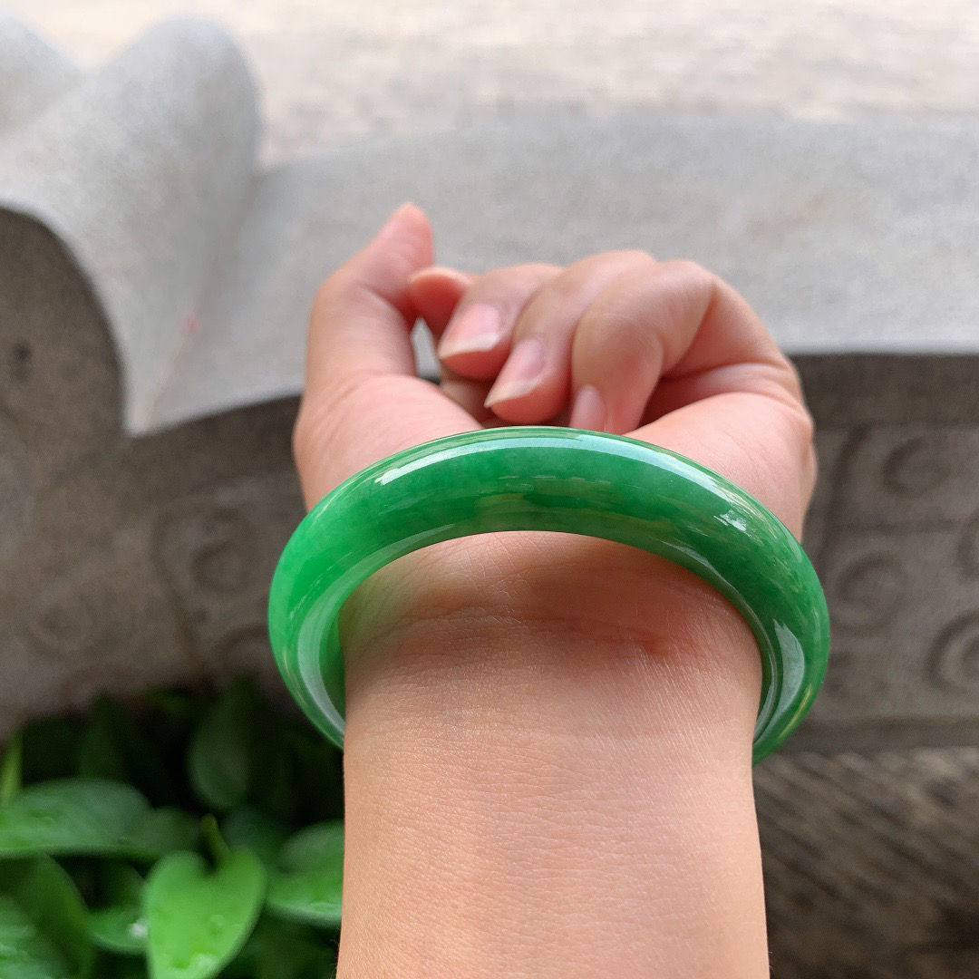 小圈口52.5-11.8-8.1 【满辣绿正圈手镯】正圈52 53可戴