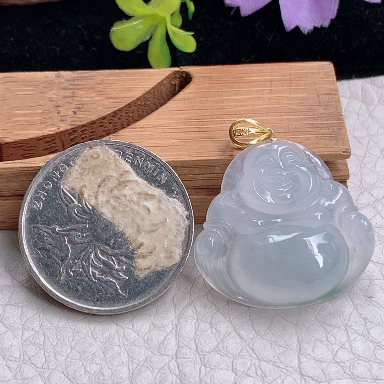 zz3实拍24*25.8*6.2天然缅甸翡翠白冰佛公吊坠金扣精雕弥勒佛