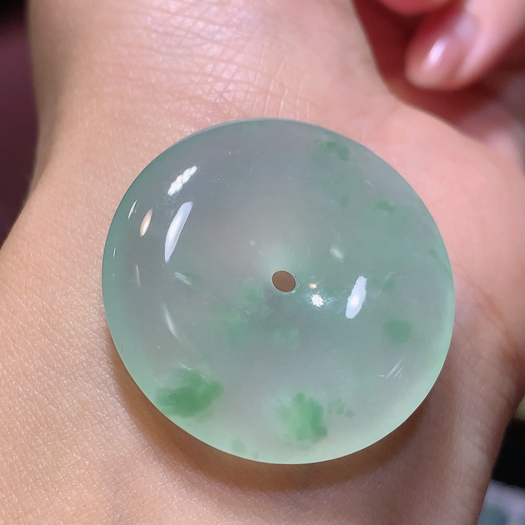 ️️高冰飘花平安扣挂件  水润十足 品相讨喜   佩戴福气满满货号15416，30.1-5.7