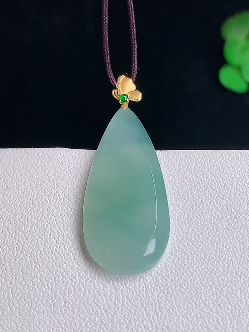  ，18k金镶冰水滴，无裂，尺寸29.3/13.8/3.8，№;y1856 15