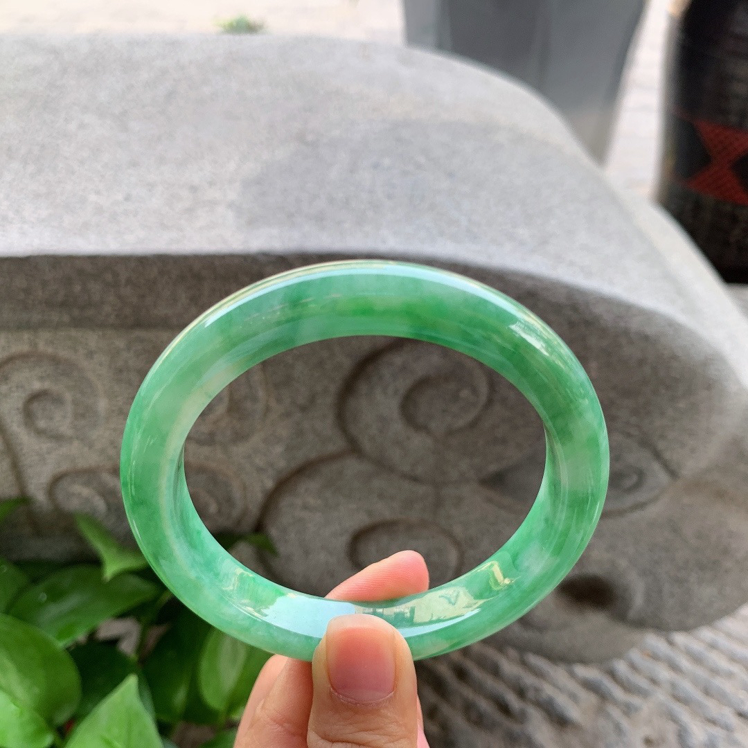 大圈口 64-11.4-9.7【满绿正圈手镯】正圈64 65可戴