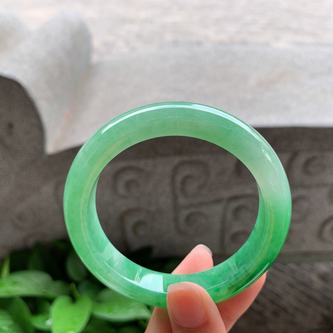 圈口 56.4-12.2-9【芙蓉阳绿正圈手镯】正圈56 57可戴