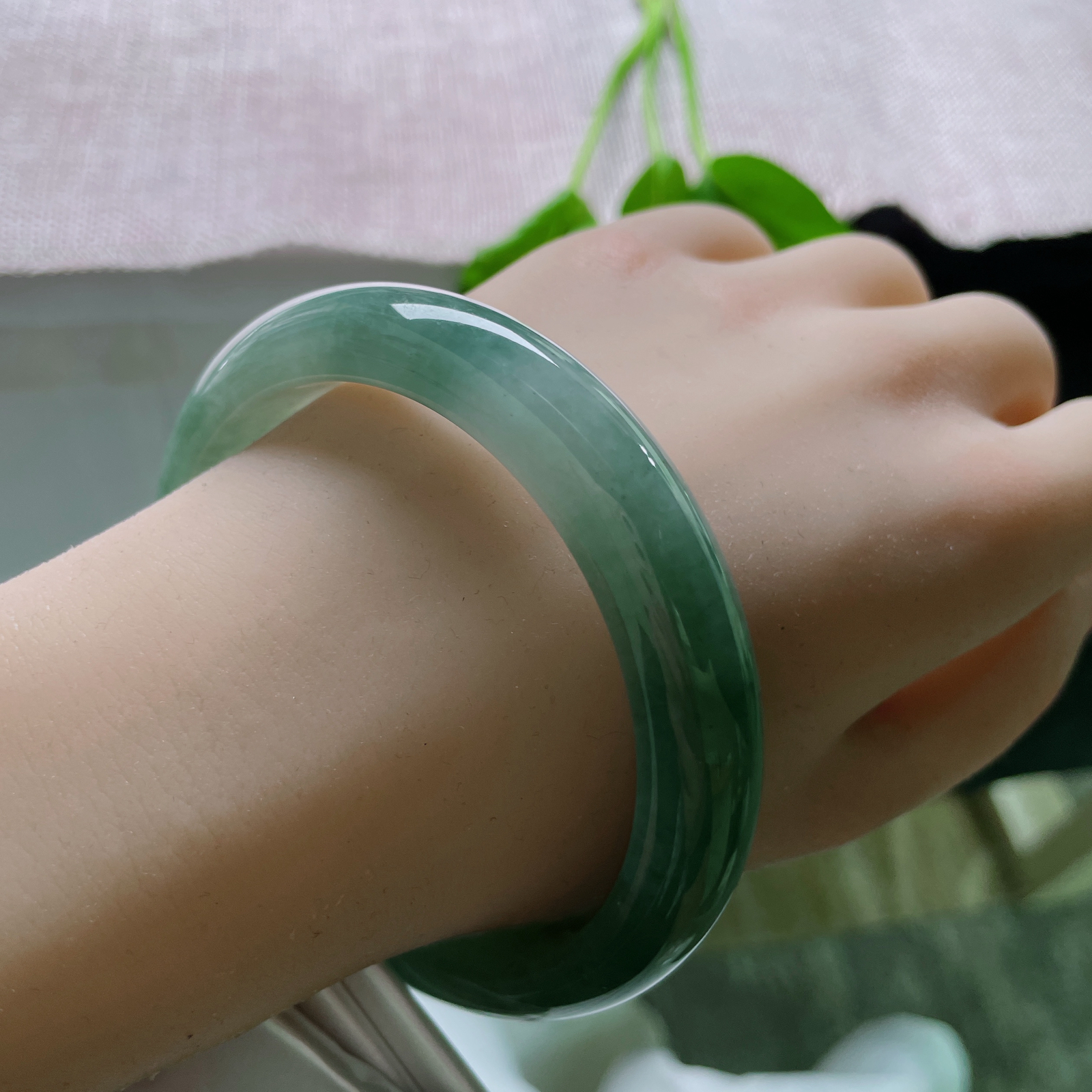 62.9/12.1/9油绿正圈，细腻，油润种老，沉稳贵气..