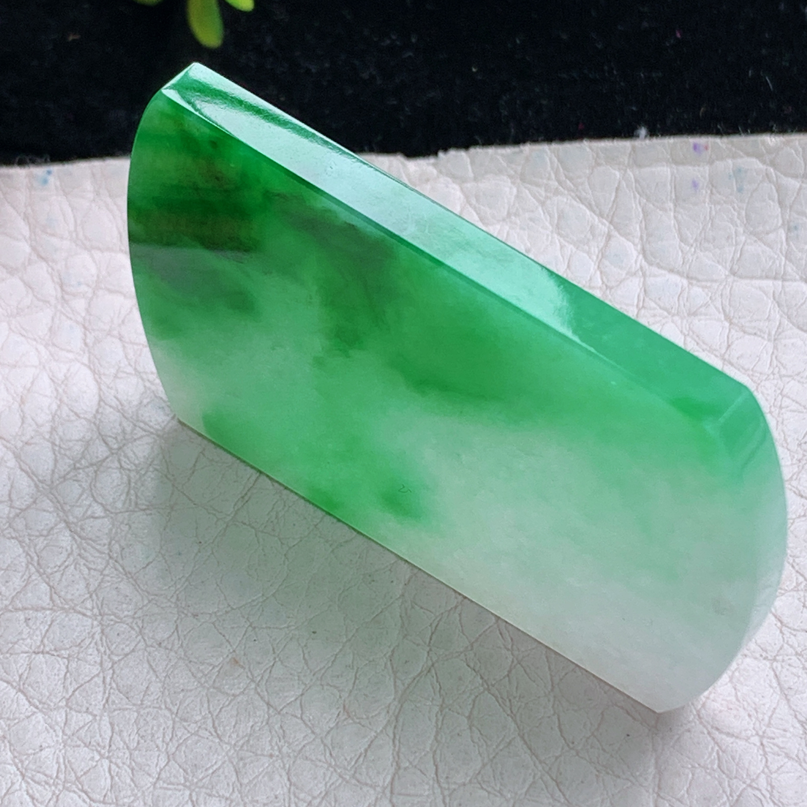 zz3实拍49*32*4天然缅甸翡翠飘绿平安无事牌吊坠简约素牌项坠