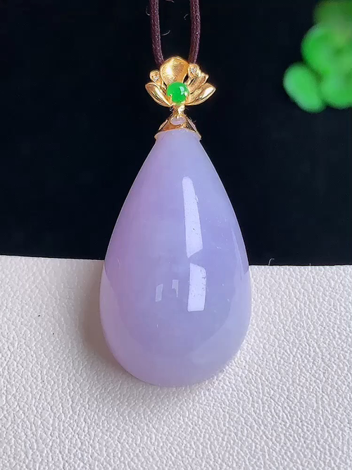 2780，18k金镶水滴，无裂，尺寸29.3/15.8/10.3，№;y18zhan   15