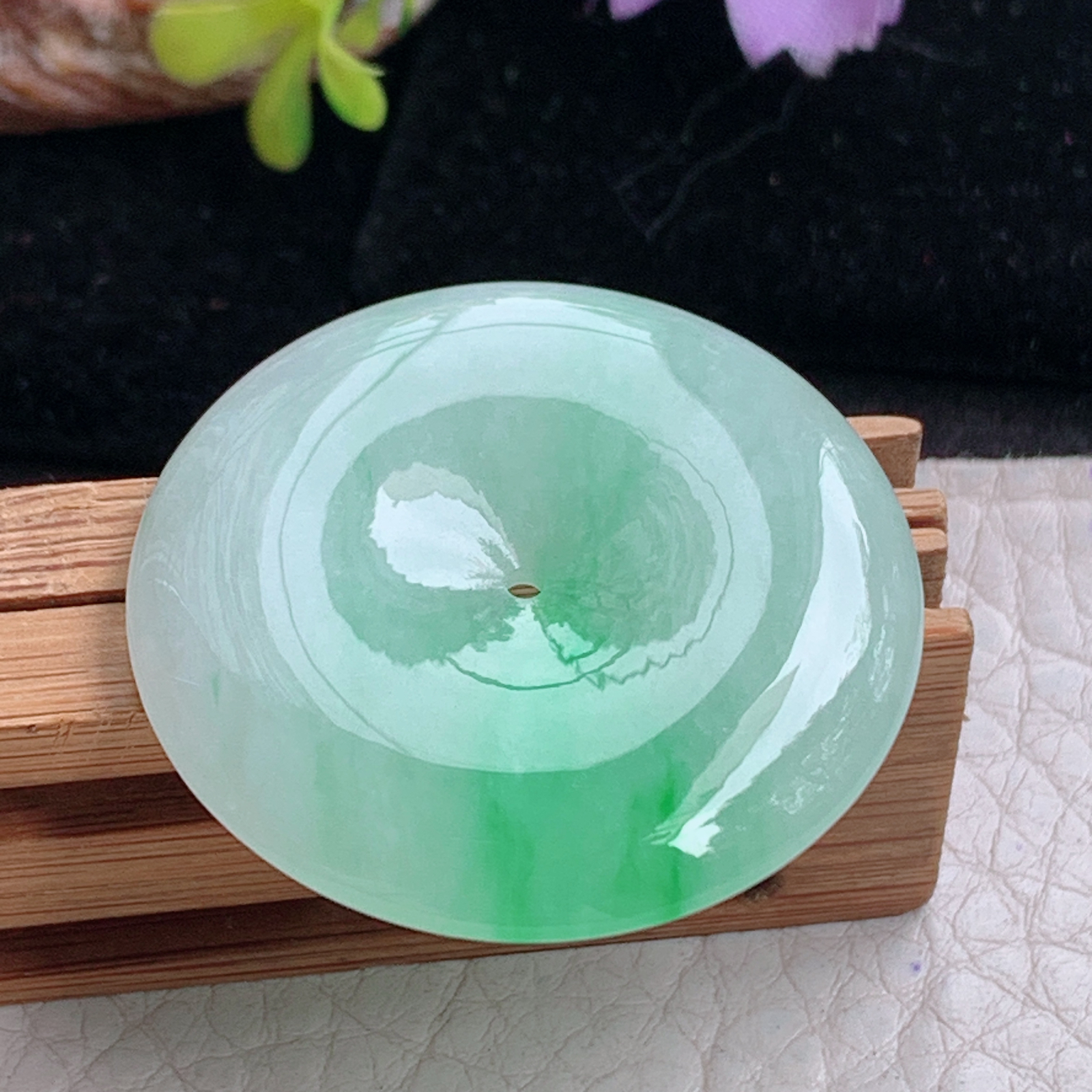 zz3实拍33.3*5.5天然缅甸翡翠飘绿花平安扣吊坠 复古时尚玉扣