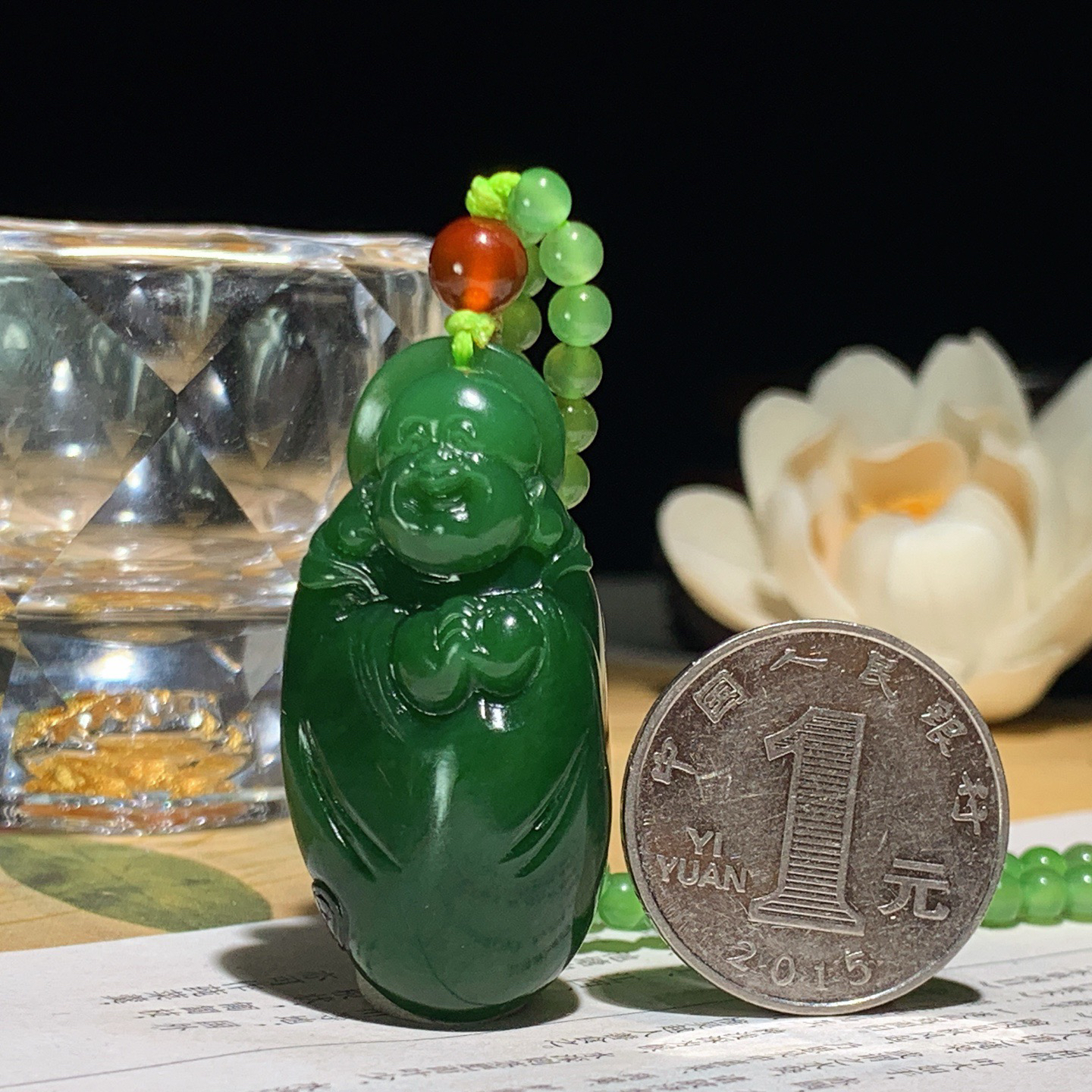 和田玉红皮料菠菜绿俄罗斯碧玉佛引福来挂件 尺寸44/21/13重31.5克，玉质细腻油润 底色纯净 脂粉好，品质好！lt260418