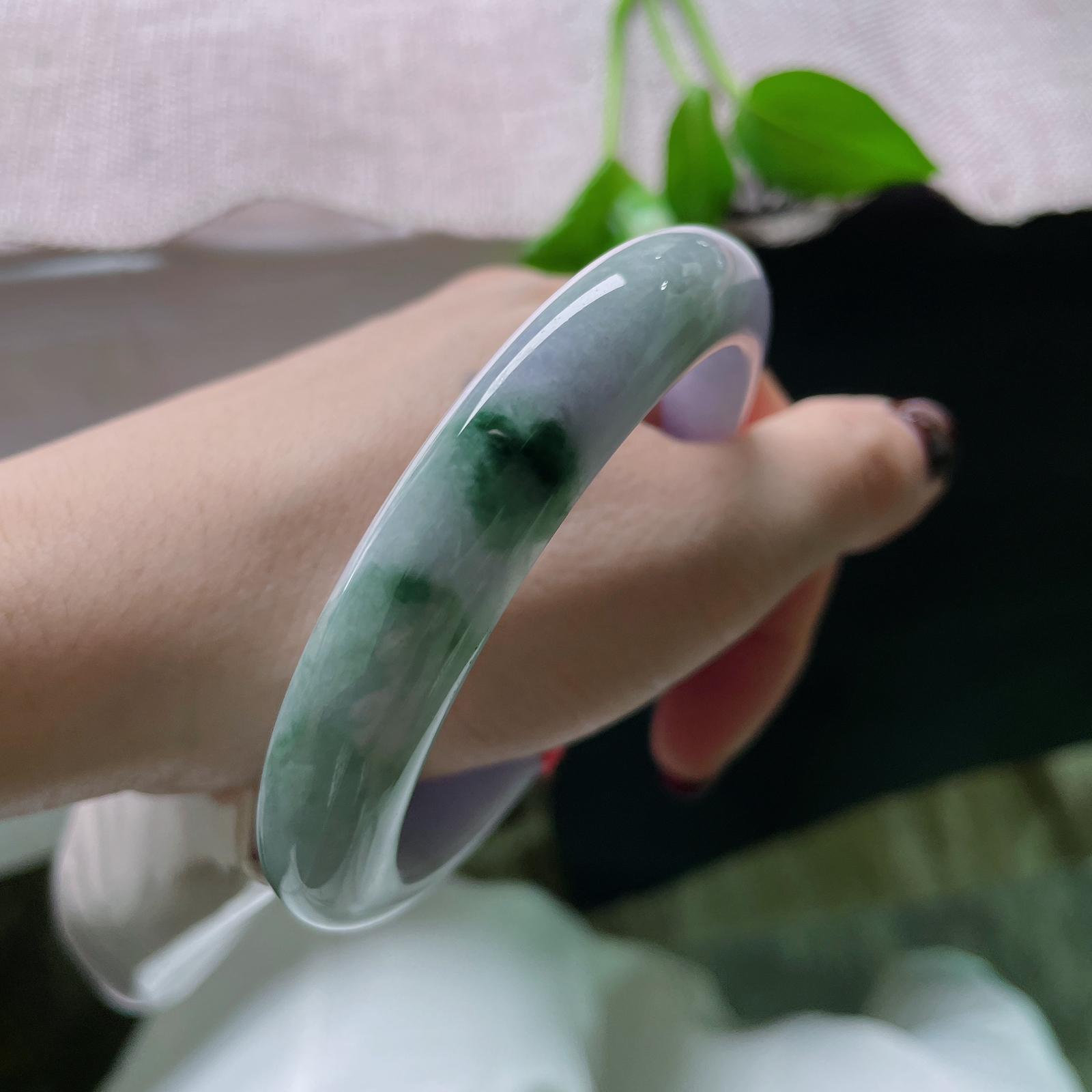 60.8/11.9/8.7春彩正圈，水润细腻，婉间艳丽，优雅大方..