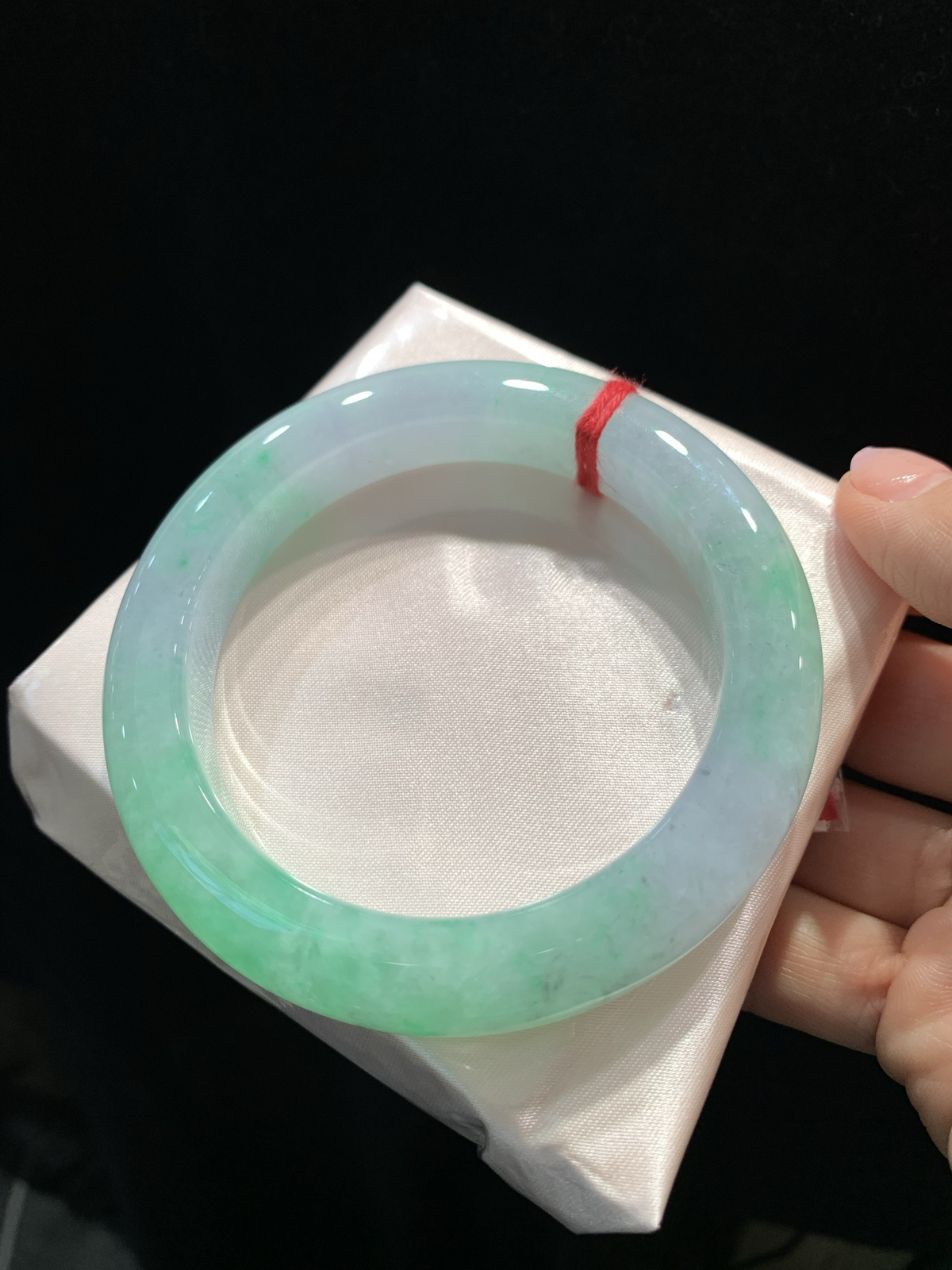 尺寸58.7/11.7/8.6，春彩手镯
清新甜美
TG-1306-600