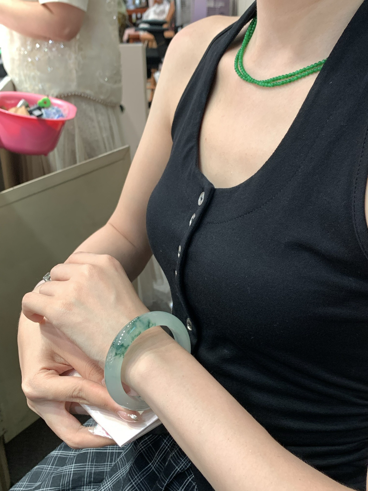 尺寸56.6/12.3/8.6，冰种飘花手镯
种老水足
TG-1244-3600