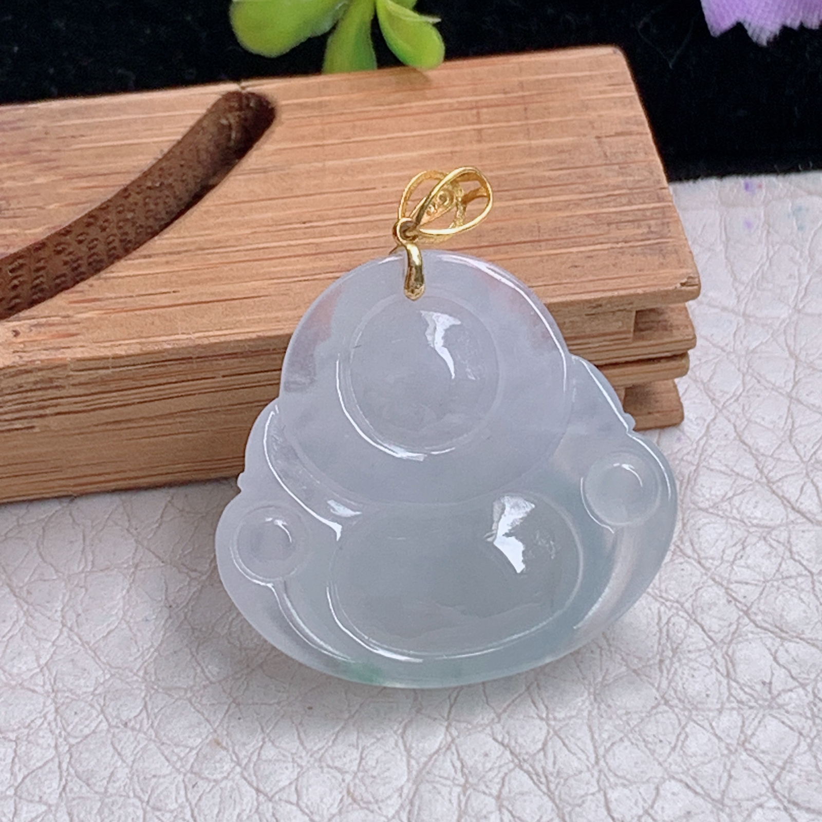 zz3实拍24*25.8*6.2天然缅甸翡翠白冰佛公吊坠金扣精雕弥勒佛