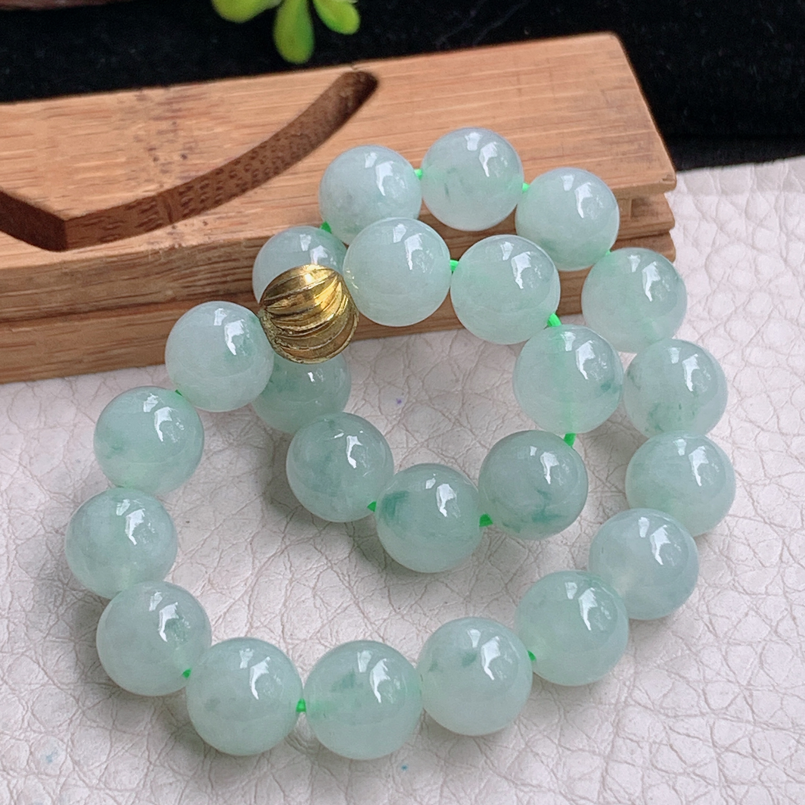 zz3实拍8.3圆珠手链 天然缅甸翡翠飘花玉珠串女款珠链手饰